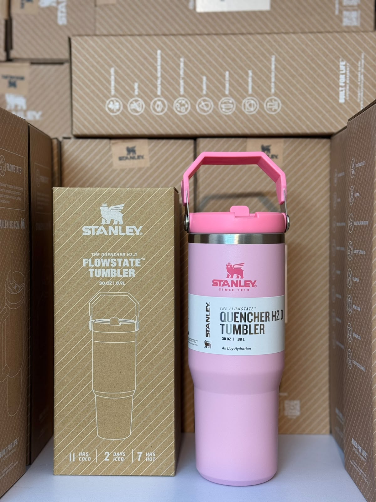 Stanley IceFlow™ Flip Straw Tumbler